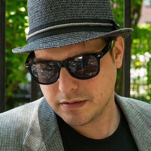 Daniel Genis